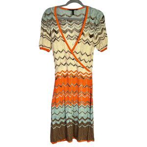 BCBGMaxAzria Chevron Silk Rayon Blend Knit Dress Size Medium Boho